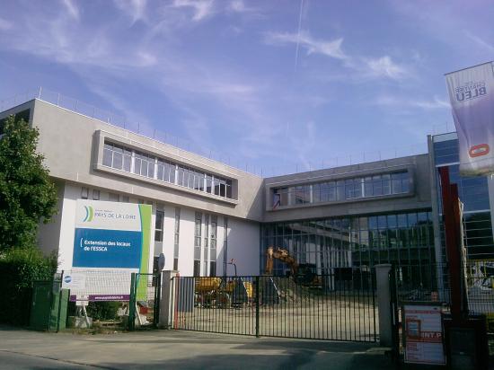 L'entrée quasiment terminée-jpg