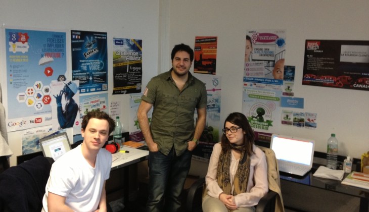 Yohann Melamed (center) with two colleagues, in their Paris office